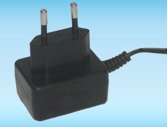 two round pin wall mount power adapter with CE GS ROHS