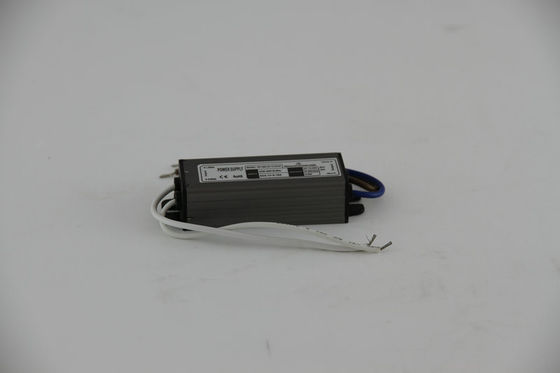 Efficient 220 V AC Constant Current AC To DC LED Driver 300mA With OLP / OVP