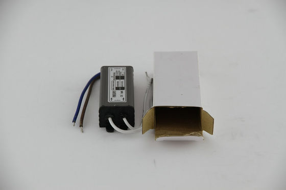 Efficient 220 V AC Constant Current AC To DC LED Driver 300mA With OLP / OVP