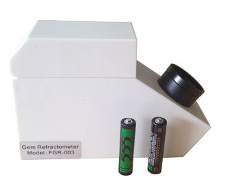 Desktop Gem Refractometer Polarizing Film and Testing Range of 1.35 - 1.85